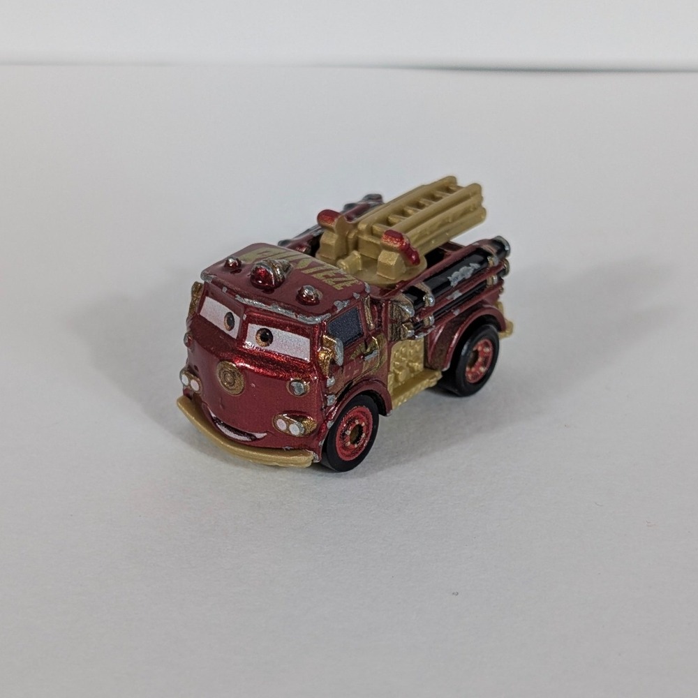 Disney Pixar Cars Red Rust-eze Fire Truck Mattel Toy Mini Racer FLG68 M37